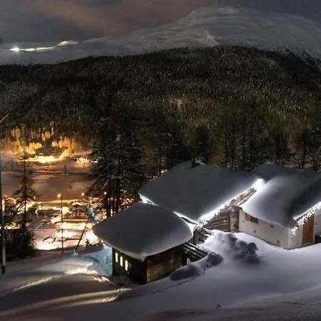 Baita Hanzel & Gretel By Livigno Accomodation Room photo