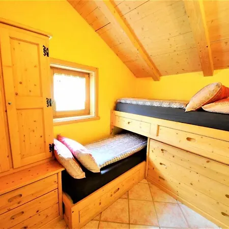 Baita Hanzel & Gretel By Livigno Accomodation Exterior photo