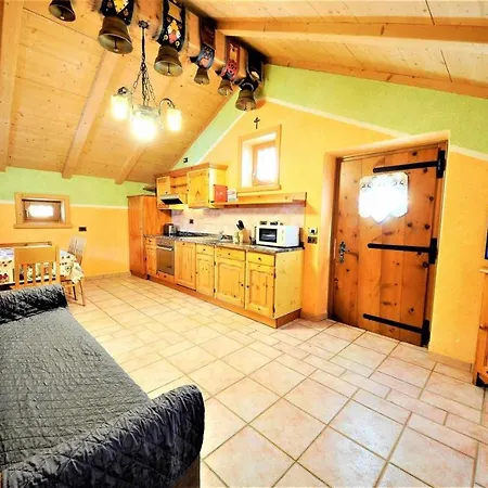 Baita Hanzel & Gretel By Livigno Accomodation Exterior photo