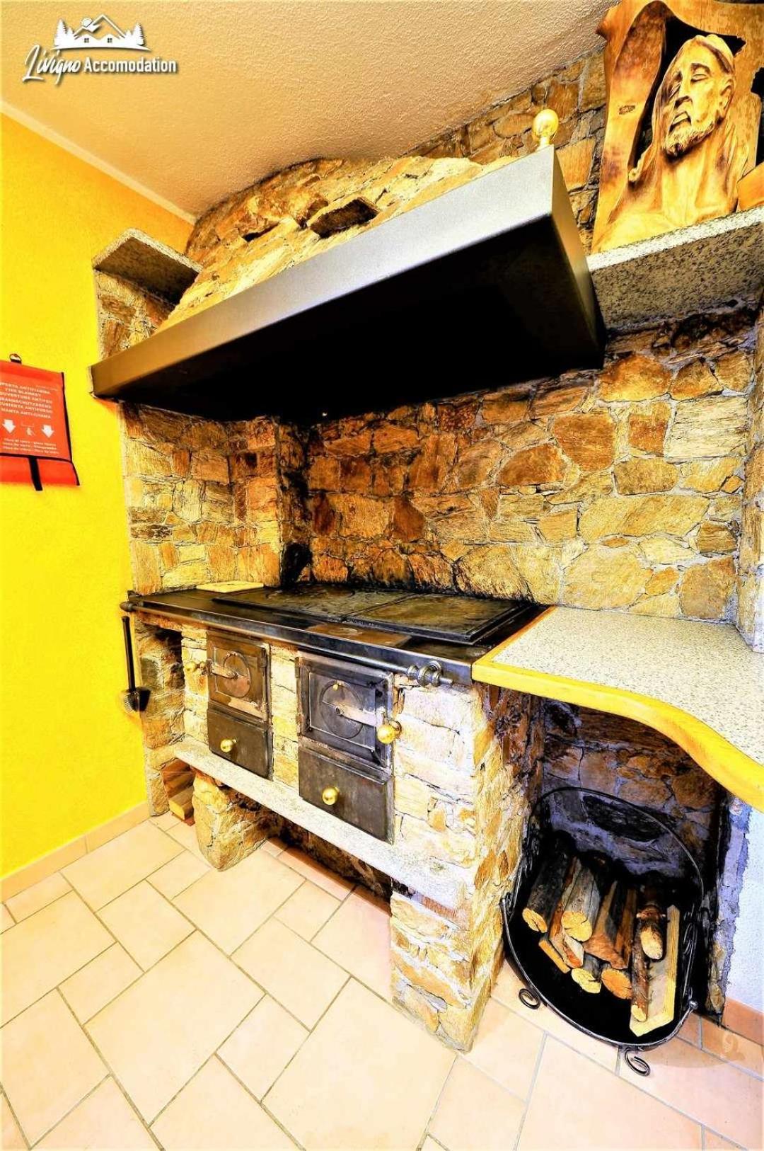 Chalet Baita Hanzel & Gretel By Livigno Accomodation *
